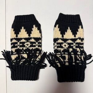 Polo Ralph Lauren Black and Cream wool Mittens